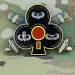 2nd Battalion, 320th Field Artillery Regiment, "Balls of the Eagle" (♣)