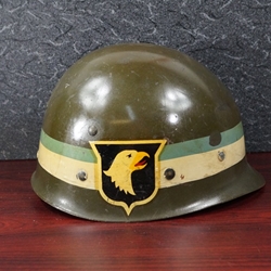 Helmet Collection, Helmet Liner, 327th Infantry Regiment, 101st Airborne Division (Air Assault), Type 2